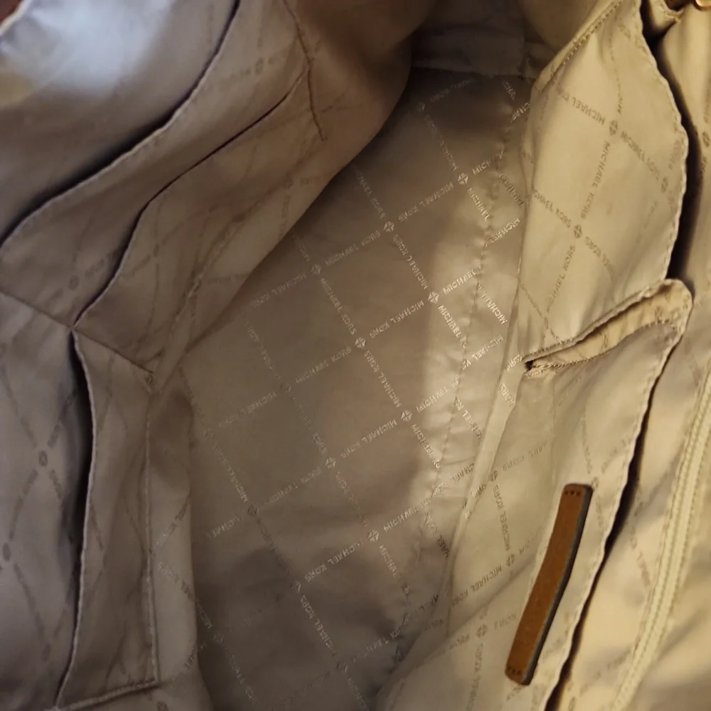 Michael Kors Large Hamilton Traveler